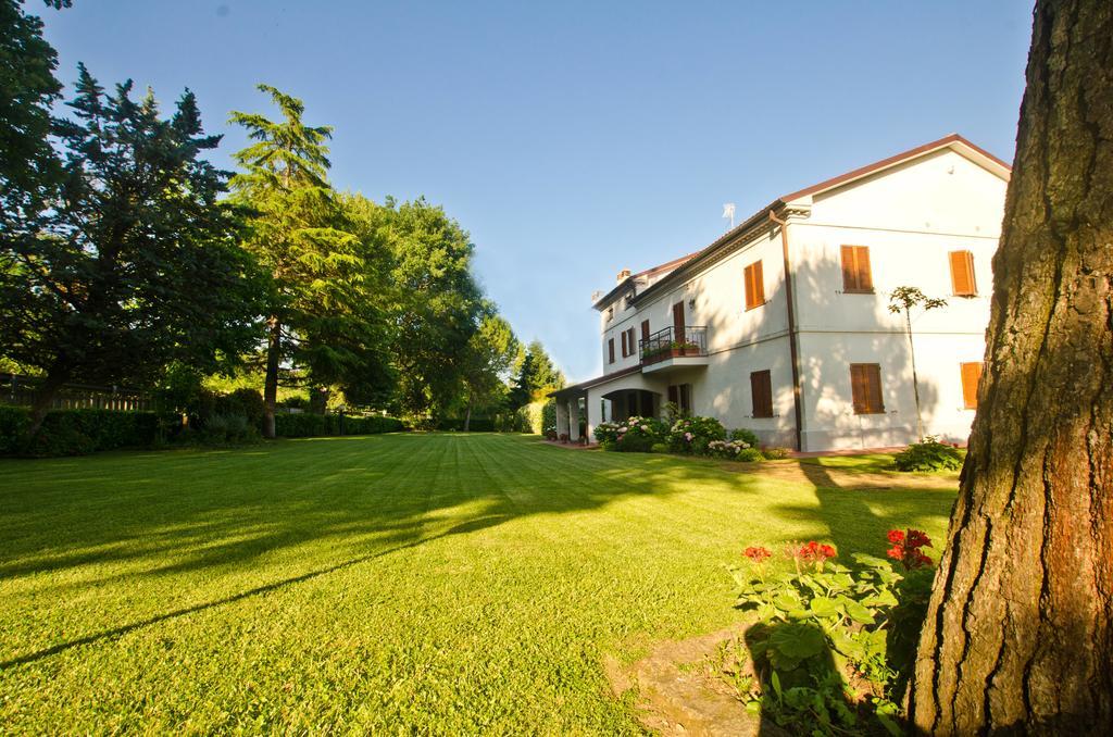 Bed and Breakfast La Coccinella à Jesi Extérieur photo