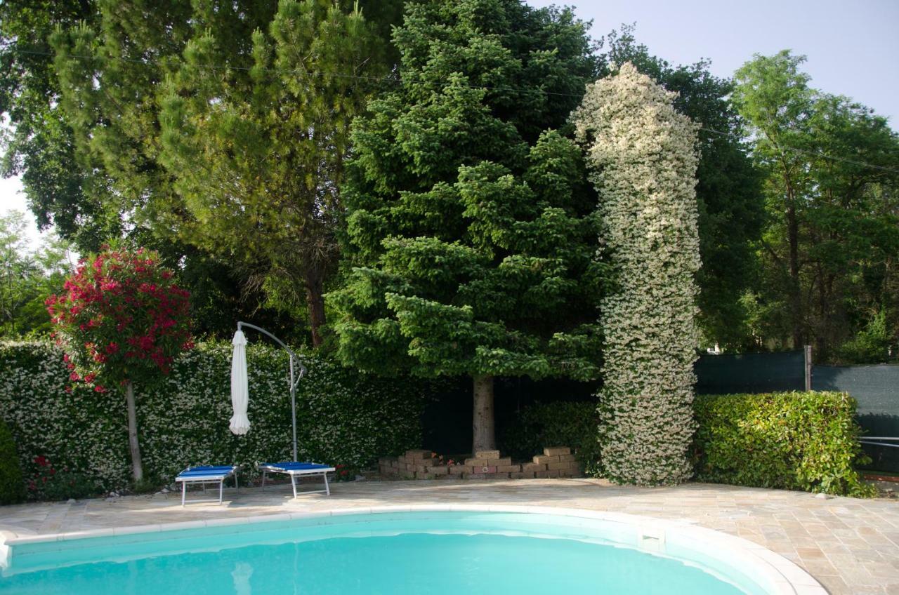 Bed and Breakfast La Coccinella à Jesi Extérieur photo